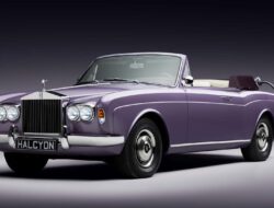 Secrets of a Beautiful Restomod Rolls-Royce Revealed