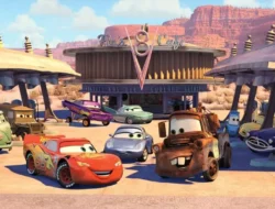 Lego Cars: Set Mainan Lighting Mc Queen – Ulasan Terbaru