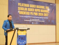 Renungan Demokrasi: Distingsi Negeri dan Perjalanan Menuju Kebangkitan